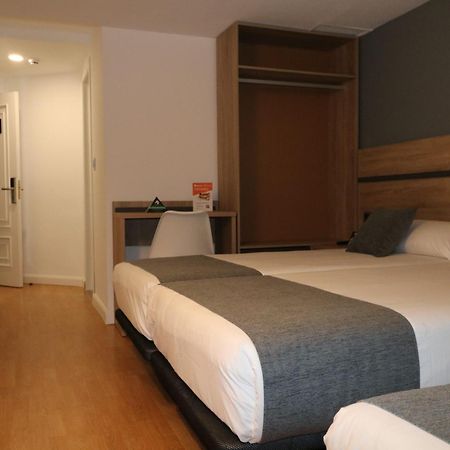 Hostal Alda Palencia Plaza Ngoại thất bức ảnh