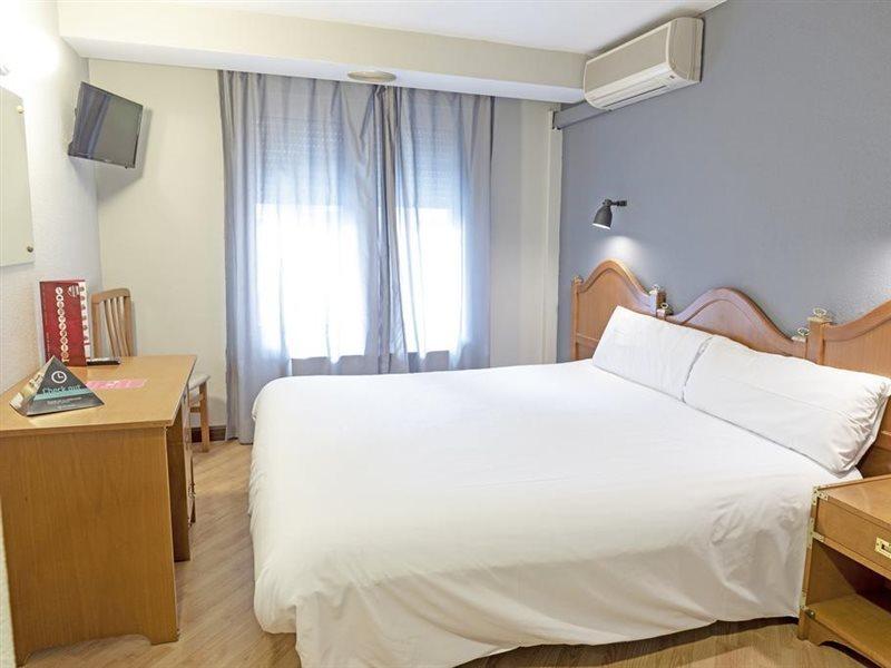 Hostal Alda Palencia Plaza Ngoại thất bức ảnh
