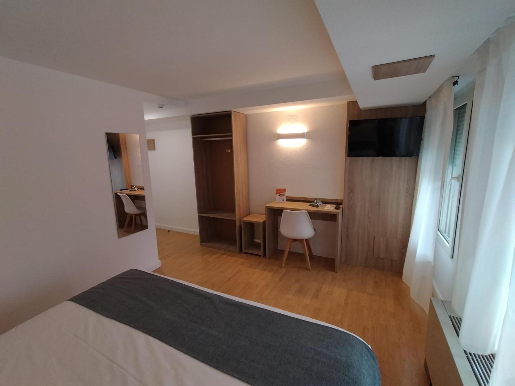 Hostal Alda Palencia Plaza Ngoại thất bức ảnh
