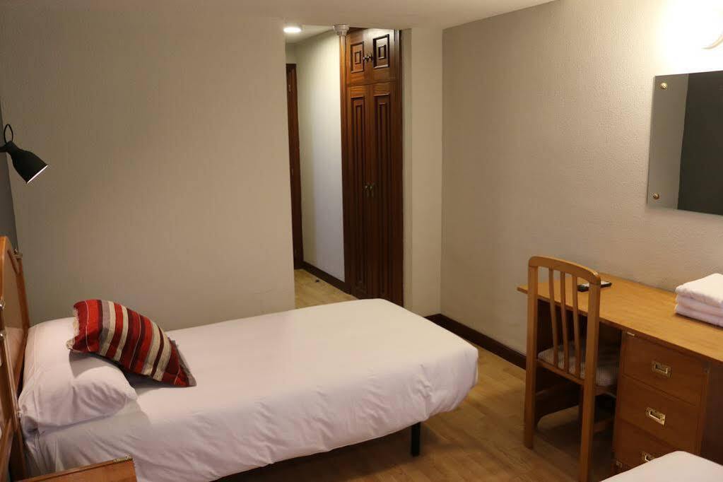 Hostal Alda Palencia Plaza Ngoại thất bức ảnh